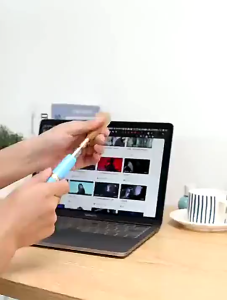 Gậy Gãi LưngCây Gãi Ngứa Cao Chống Gỉ  Rút Gọn 5 Mức Kèm Viên Massage Từ Tính 2in1 Tiện Lợi