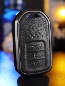 MOOGU Honda All-New City / WRV / CRV / Accord / Civic FC / HRV / BRV / Jazz 2016-2025 Aluminium + Leather Remote Car Key Screw-less Cover with Keychain