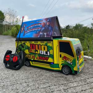 Miniatur truk oleng Remote control Baterai cas/chargers full variasi