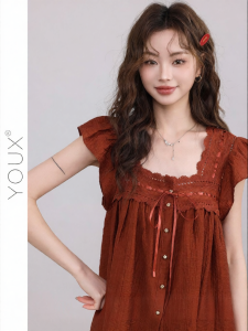YOUXIANG | Áo Thun Thiết Kế Hoa Hồng Đỏ Phong Cách Retro