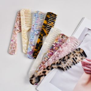 1PC Womens Multicolor acetate Long handle Wide Teeth Smooth comb Portable comb Comfortable handle Holiday gift casual