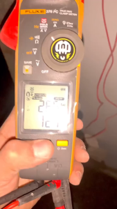 Fluke 378 FC Non-Contact Voltage True-rms AC/DC Clamp Meter with iFlex