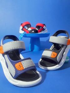 Dép quai hậu bé trai sandal bé gái dạng khóa dán đế nhựa mềm chống trơn trượt không đau chân