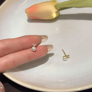 Elegant Pearl Stud Earrings Silver Needle Womens Fashion Jewelry Dora Compact Stylish New 2024 Trend Simple Design