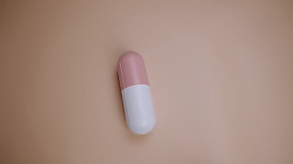 【Local shipment】Capsule Mini UV Umbrella Five-Folds small Umbrella Folding UV Protection(manual)  Flat handle design easy to grip. Waterproof coating technology gently dry.ightweight umbrella frame stable support. Sunshade   Mini umbrella