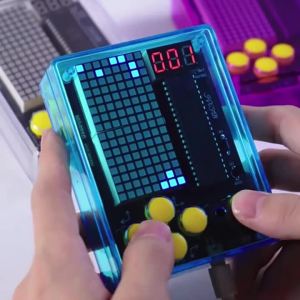 Aideepen | DIY Pixel Game Console Production Parts DIY Brazing Project Game Kit 51 Single Chip Game Console with Acrylic Shell USB Cable