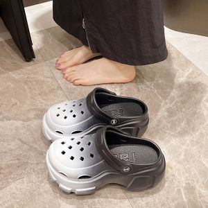 Womens Thick Bottom Clog Shoes Summer Outdoor Fashionable Toe Covering Foot Slimming Ladies Heightening Platform Sandals