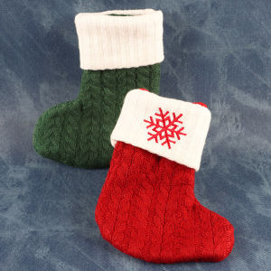 (1 Piece/pack) 19*14cm Christmas Knitted Socks Gift Decoration Home Socks Mini Socks Santa Claus Candy Gift Bag Christmas Tree