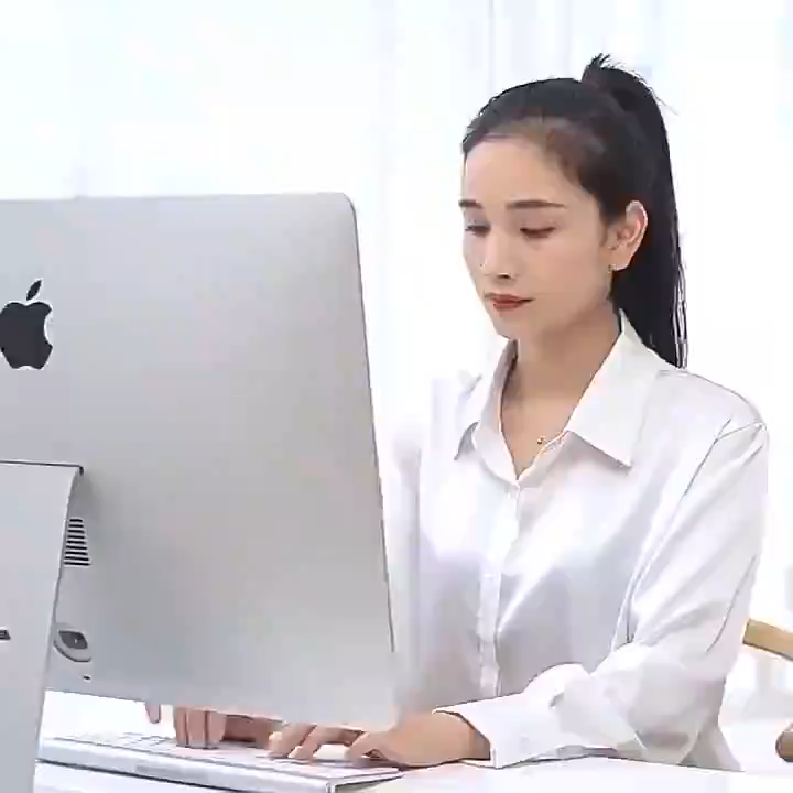 Massage Gun Vibrating Body Mini Muscle Electric Massager Relax 4 massage heads Ultra-Quiet Fascial Gun