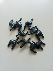 SAMBUNGAN SELANG WIPER/PEMBAGI AIR WIPER UNIVERSAL HARGA 1 PCS