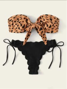 Leopard Lace Tied Strapless Bikini Set Bandeau Style Short Sleeve V-Neck Two-Piece Swimsuit for Young Women 18-25 Years Old