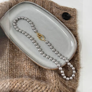 Silver Grey Pearl Necklace Womens Luxury Small Audience Autumn Winter Sweater Chain 2025 New Hot Vintage Atmosphere Accessories