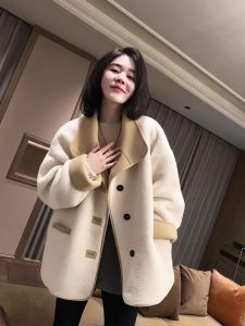 QFN | Stylish Lamb Wool Coat Women Casual Commuting