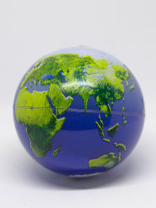 โมเดลโลกยืดหยุ่นสัมผัสทางทะเลไหลได้ โมเดลดาวเคราะห์สำหรับเล่นสนุกในครอบครัว ของขวัญสร้างสรรค์ที่เพื่อนบ้านไม่สามารถหยุดได้