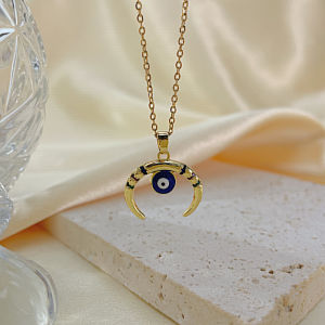 Versatile Personality Devil Eye Necklace Womens Jewelry