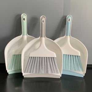 Mabalo | Childrens Small Dustpan and Broom Set