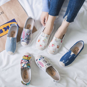 Casual Canvas Shoes for Women Flat Sole Versatile Style Ideal for Autumn and Spring Perfect for Young Women (18-40)