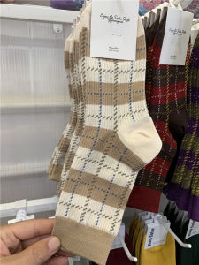 Ggorangnae Dongdaemun Womens Mid-Calf Socks Color Block Stripe British Style Diamond Pattern Simple Design Four Seasons