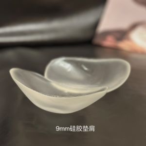 Miếng Đệm Vai Silicon Vô Hình Góc Thẳng Miếng Đệm Vai Chống Trượt Miếng Đệm Vai Rộng Liền Mạch Cho Vai Mỏng Và Vai Nghiêng