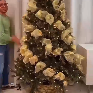 Aka 10Yards Wired Christmas Ribbon Christmas Decorations Mesh Ribbon RollChristmas Ribbons Roll & Christmas Tree Ribbon Merry Christmas RibbonXmas Ribbon for Gift Wrapping Christmas Bow Ornaments Xmas Christmas Bowties | Xmass Decoration Sale