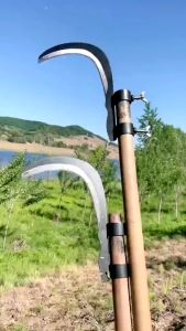 Manganese steel betel nut knife agricultural tools cutting water grass knife high-altitude fruit picking banana pruning household multi-functional weeding sickle Coconut Areca Picking betel nut