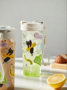 CAROTE | Aesthetic Straw High Capacity Portable Water Bottle