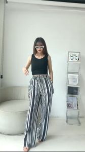 เซทเสื้อกล้ามครอปทรงปล่อย ผ้าร่องเนื้อดี เข้าเซทมากับกางเกงขายาวทรงกระบอก ชุดเซ็ท ชุดเซต yunaka