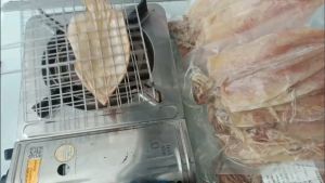 200 gram khô mực loại 30 con/kg rât ngon dầy và ngọt thịt biển Sông Đốc Cà Mau.