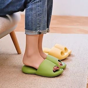 Non-slip Wear-resistant Thick-soled Super Soft Slippers Sole Slide Sandals Leisure Men Ladies Indoor Bathroom Anti-slip Shoes Flip Flops