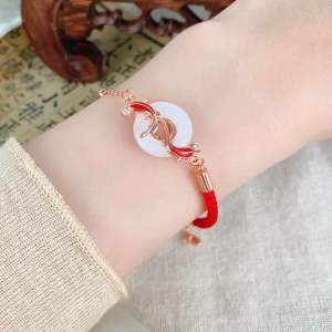 (Bebas beli 2 dapat bonus) K20 Kalung emas koi tali merah set 2 lucky hoki titanium wanita