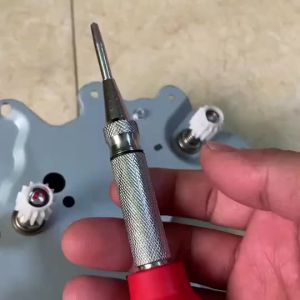 Nhật Bản Rubicon Robin Hood Mẫu Định Vị Punch Trung Tâm Của Taper Pin Tự Động Xả Định Vị