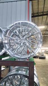 New Arrival In Stock 17-Inch 18-Inch 19-Inch 20-Inch Suitable for Toyota ELFA Asia Lonsena Modified Rim