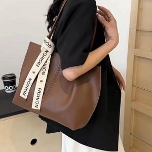 LH.Bigsize สินค้าพร้อมส่ง กระเป๋าสะพายสุดชิค แต่งเชือกแบบสวยเก๋ มีให้เลือกหลากสี งานหนัง PU แบบเบาสบาย ราคาก็น่ารัก ต้องจัดกันแล้ววว