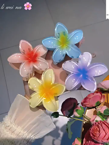 QSACC235 Jepit Rambut Wanita 3 Pcs Motif Bunga Kamboja  Kupu-Kupu Plumeria Sakura 8 Cm Gaya Liburan di Tepi Pantai Aksesori Rambut Akrilik