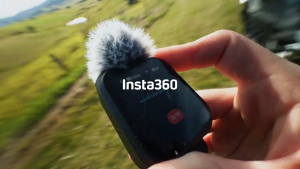 ***Ready Stock***Insta360 GPS Preview Remote with Built-In Mic