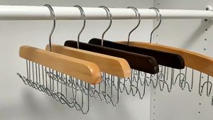 Móc Gỗ Treo Áo Dây Cà Vạt Thắt Lưng Bra Áo Lót Đa Năng Gồm 8 Đầu Móc Treo Tiết Kiệm Diện Tích Tủ