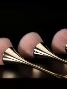 Cọ trang điểm chuyên nghiệp đa chức năng Dust Brush Soft Large Fluffy Foundation Daily Makeup mềm mịn đầy màu sắc của Mỹ