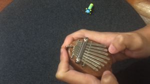 COD KIRIM CEPAT Cega Mini Kalimba Thumb Piano Musical Toys 8 Note Sound / Kalimba alat musik 8 notes mini kayu bening murah lengkap / alat musik kalimba transparan 8 keys aesthetic