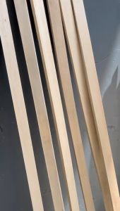 Panel Kayu Cermin Dinding Ukuran 1CM X 2CM Tinggi 2 Meter / List Profil Kayu Dekorasi Cermin Dinding