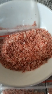 KALI đỏ bột loại 4 túi nhỏ Dùng để bón thúc xử lý cây ra hoa đậu quả (chống rụng hoa).  (chống rụng hoa).