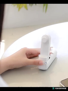 LAOG Cooling Fan with Power Bank & Flashlight Function 5000mAh-10000mAh Mini Portable Fan