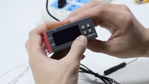 STC-1000 อุปกรณ์ควบคุมอุณหภูมิ 220V มีของในไทย เครื่องควบคุมอุณหภูมิ Digital Temperature Controller Heating Cooling Control Thermostat