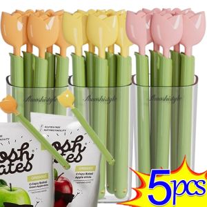 คลิปคลิปปิดผนึกขนมปังรูปดอกทิวลิปแบบพกพาพร้อมกล่องที่เก็บข้อมูลแม่เหล็กที่ปิดผนึกปากถุงเครื่องครัว 5ชิ้น/เซ็ต