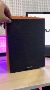 BLAUPUNKT  RHYTHM ลำโพงบลูทูธ WIRELESS BLUETOOTH SPEAKER  ลำโพงพกพาแบบไร้สาย ( FREE - ฟรี ของแถม )