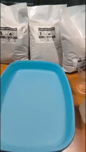 ทรายแมวเต้าหู้ ทรายแมวเงินเล้าน 1kg จับตัวไว จับตัวดี ไม่ผสมปูน ทิ้งลงชักโครกได้ ละลายน้ำไว ผลิตจากธรรมชาติ 100%