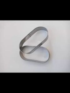 Pemotong Adonan Ring Cutter Roti Hotdog Mini Bentuk Oval 8x4x15 cm