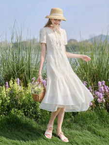 XIANGYING | Vacation Heavy Embroidery Lace-Up Dress