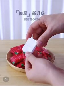 5 pics Disposable face towel Compressed Towel Face towel Cleaning Towel Travel Towel Cotton face towel Wet wipes Compressed wipes