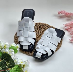Aghisnaofficial Viola Sandal Flatform Wanita Model Anyam Korea Style Terbaru Sendal Flat Perempuan