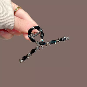 2024 New Arrival Cross Back Head Hair Volume Less Shark Clip Fancy South Korea Rhinestone Hair Claws Medium Black Hairpin